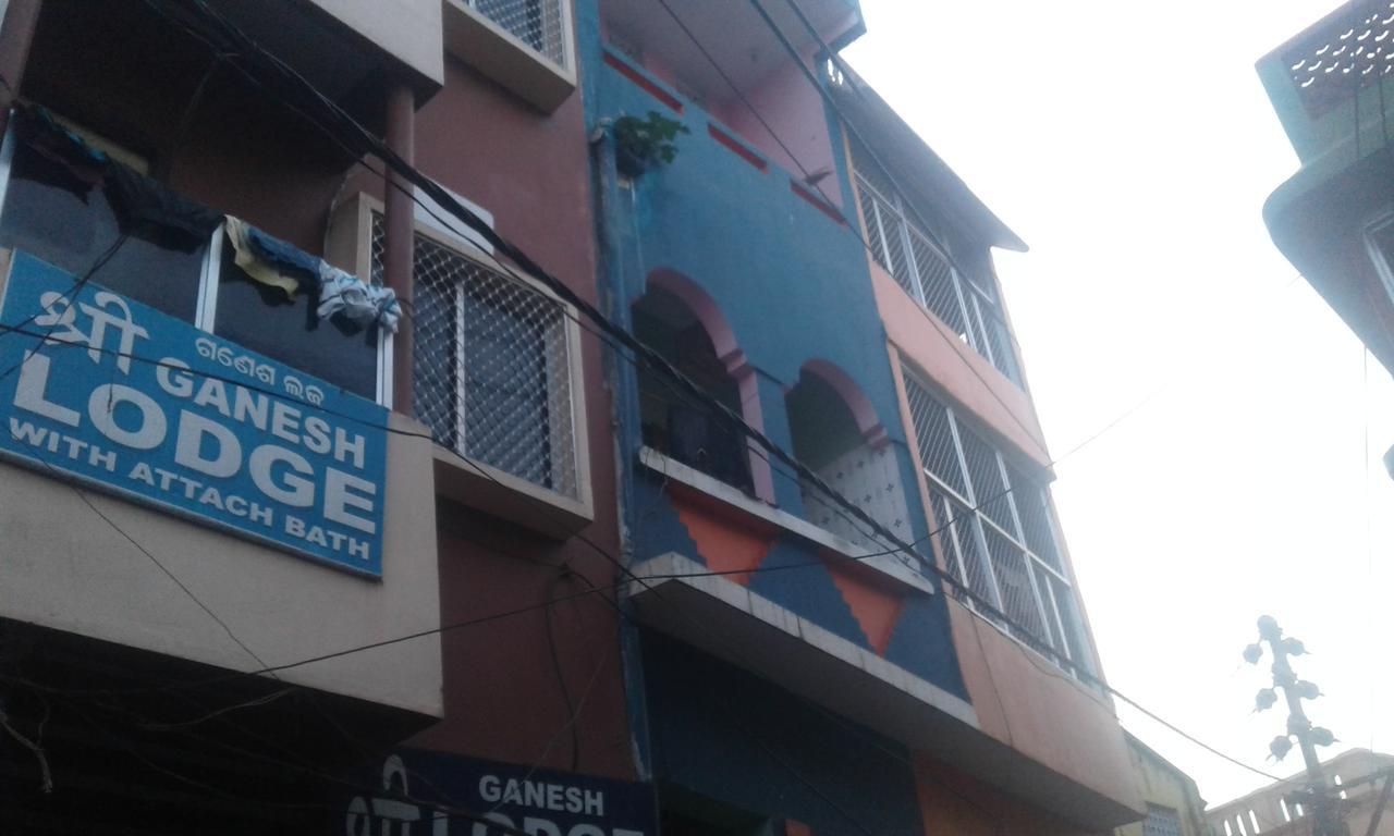 Ganesh Lodge Puri Exterior photo